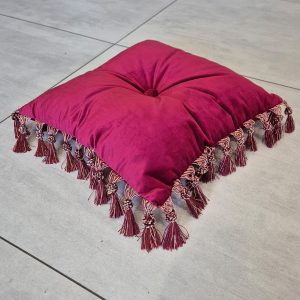 Подушка для декору Lumelle Handmade королівська з бахрамою 40х40см 1шт, бордова (п_0172)