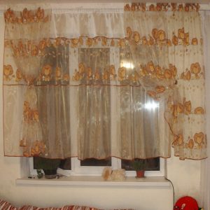 Комплект тюль до підвіконня Lumelle Левенята карниз 250см бежевий (2_1кд)