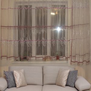 Комплект тюль зі шторкою до підвіконня Lumelle Damask карниз 300см білий з фіолетовим (90_1к)