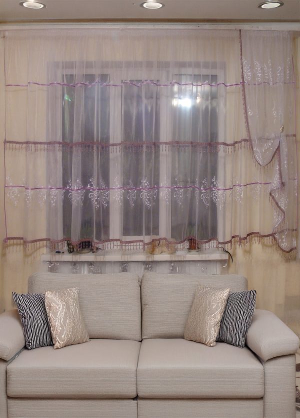 Комплект тюль зі шторкою до підвіконня Lumelle Damask карниз 300см білий з фіолетовим (90_1к)
