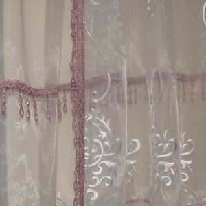 Комплект тюль зі шторкою до підвіконня Lumelle Damask карниз 300см білий з фіолетовим (90_1к)