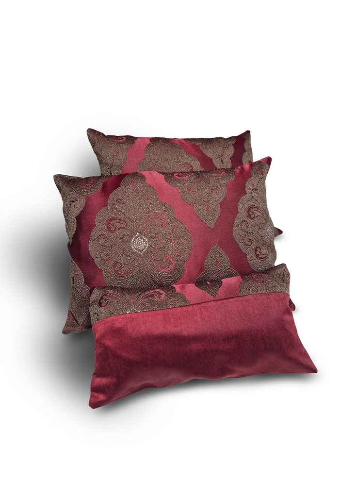 Комплект декоративних подушок Lumelle Damask 47х35см 2шт, 37х20см 1шт бордовий з коричневим (п_0852)