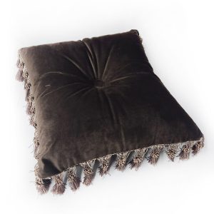 Подушка для декору Lumelle Handmade королівська з бахрамою 40х40см 1шт, темно коричнева (п_0172_1)