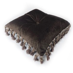 Подушка для декору Lumelle Handmade королівська з бахрамою 40х40см 1шт, темно коричнева (п_0172_1)