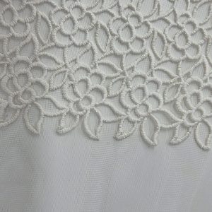 Фіранка на стулку вікна Lumelle Mini flowers 60х110см молочна (10_1ф)