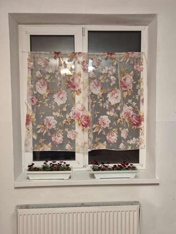 Фіранка  130х96см  Lumelle Rose 1шт  біла з трояндами (11_5ф)