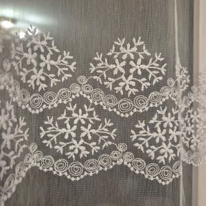 Комплект фіранок 110х108 см на віконну стулку Lumelle Damask 2 шт білий та молочний (12_6ф)
