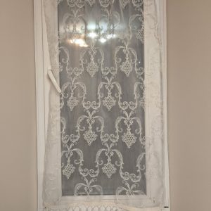Фіранка з бахромою 65х118 см на віконну стулку Lumelle Provance, 1 шт., молочна органза (12_9ф)