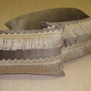 Комплект декоративних подушок Lumelle Hand Made оксамит 60х30см 1шт 48х25см 2шт сірі 3шт (п_0375)
