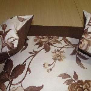 Комплект декоративних подушок Lumelle Flowers 45х45см 1шт 40х20см 2шт молочні з коричневим (п_0453)