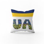 Подушка з принтом з українською тематикою