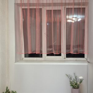 Тюль до підвіконня Lumelle Air 300×140 см, рожевий із сатиновою окантовкою (36_7а)